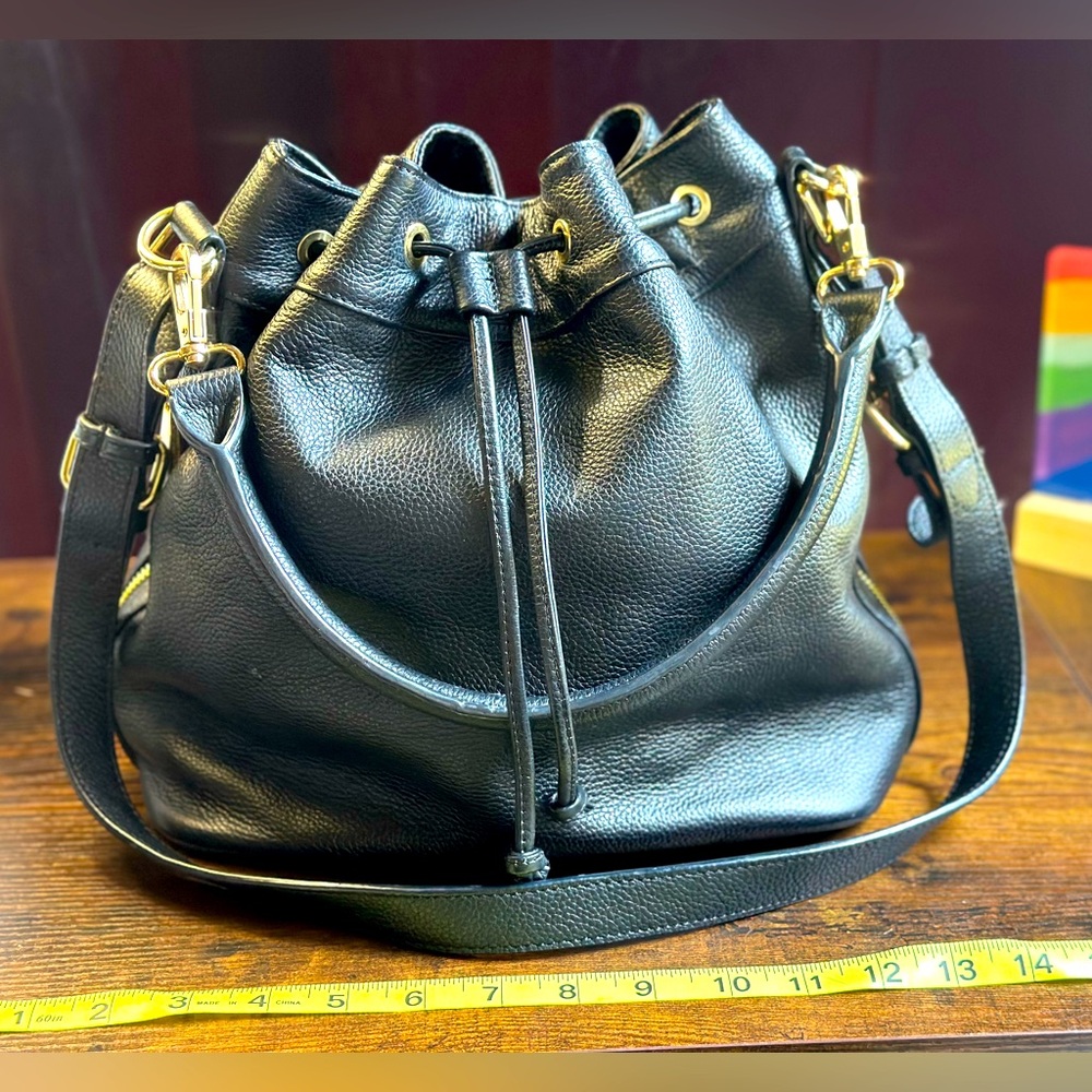 Ora Delphine Black Leather Bucket Bag